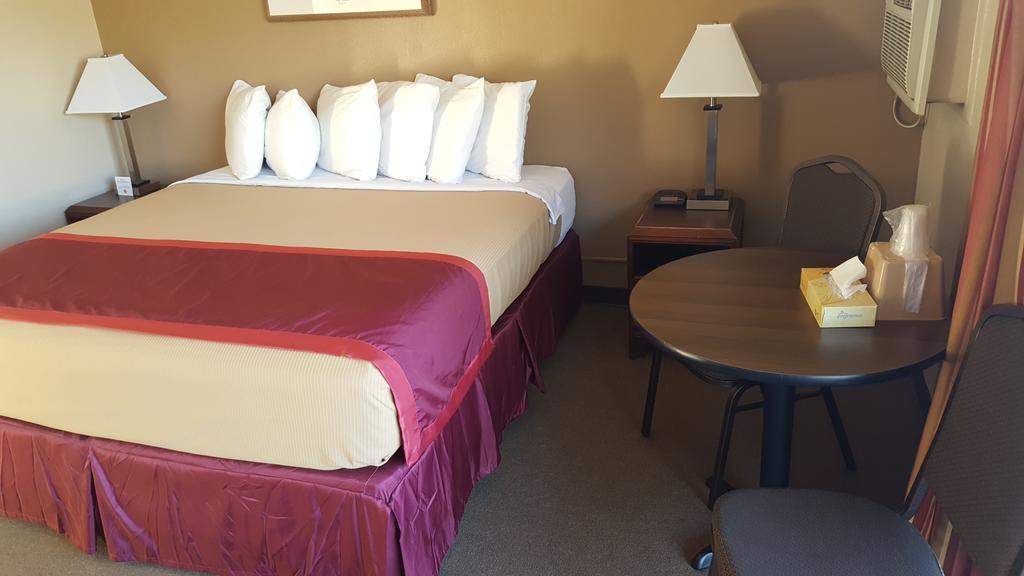 بيج Lake Powell Canyon Inn المظهر الخارجي الصورة