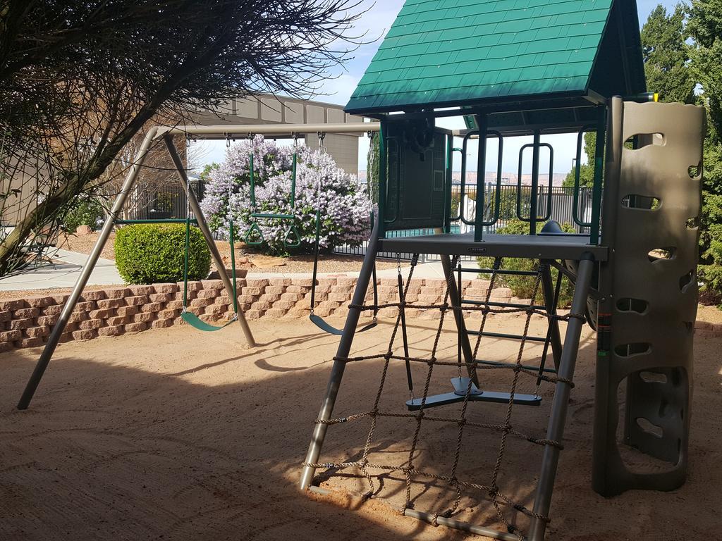 بيج Lake Powell Canyon Inn المظهر الخارجي الصورة
