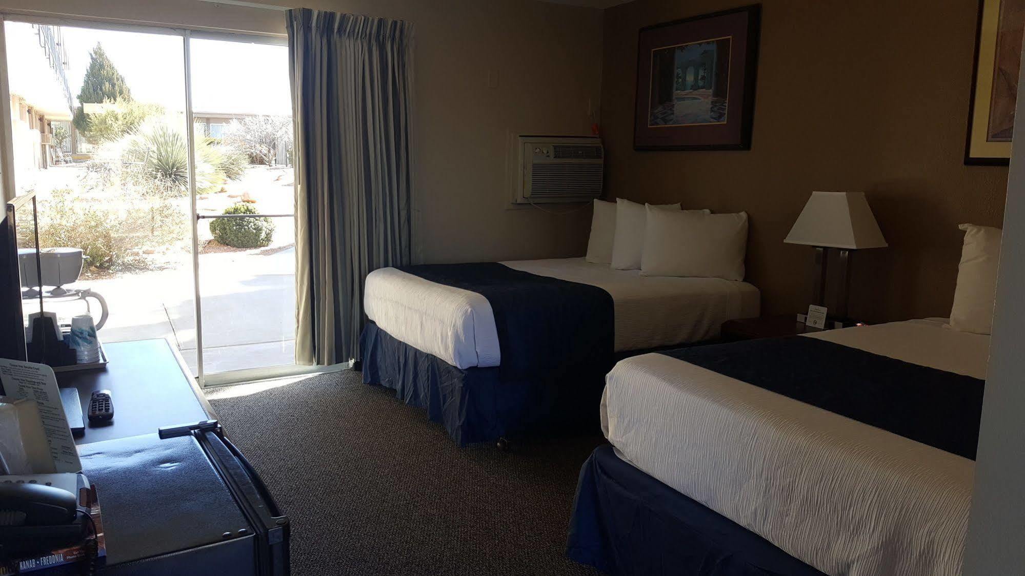 بيج Lake Powell Canyon Inn المظهر الخارجي الصورة