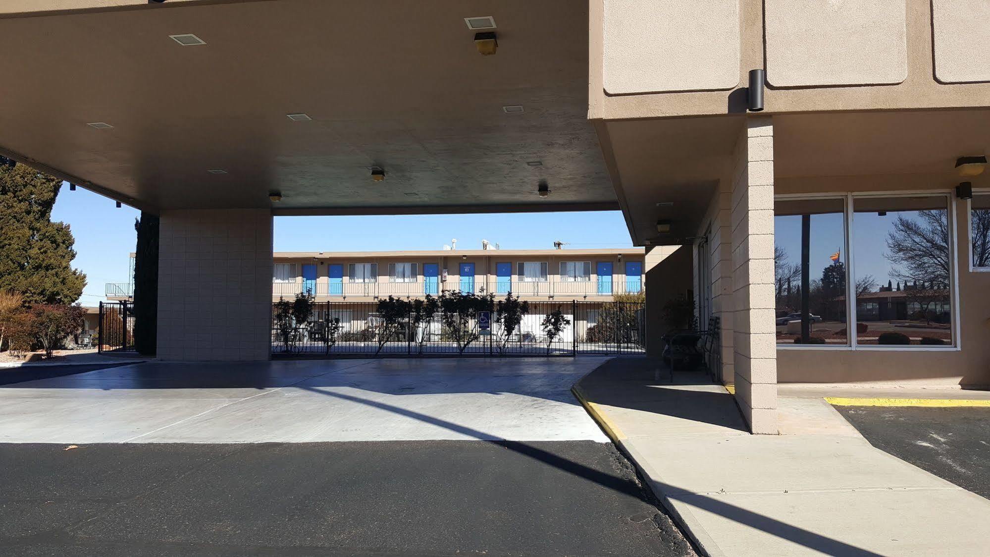 بيج Lake Powell Canyon Inn المظهر الخارجي الصورة